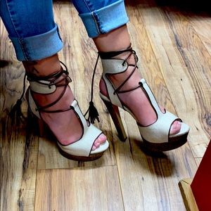 NEVER BEEN WORN Tan/Brown Stiletto Heels